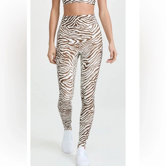 ALL ACCESS Center Stage Workout Zebra leggings brown and white EUC size Small - Picture 5 of 8
